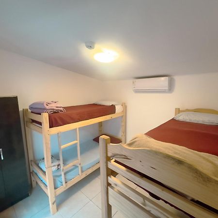 Del Barcito Hostel And Suites Пунта дел Есте Екстериор снимка