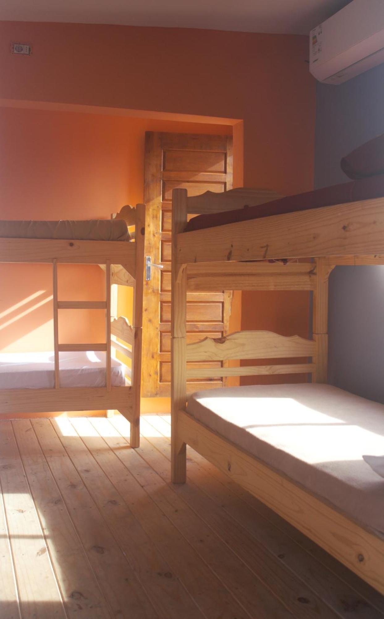 Del Barcito Hostel And Suites Пунта дел Есте Екстериор снимка