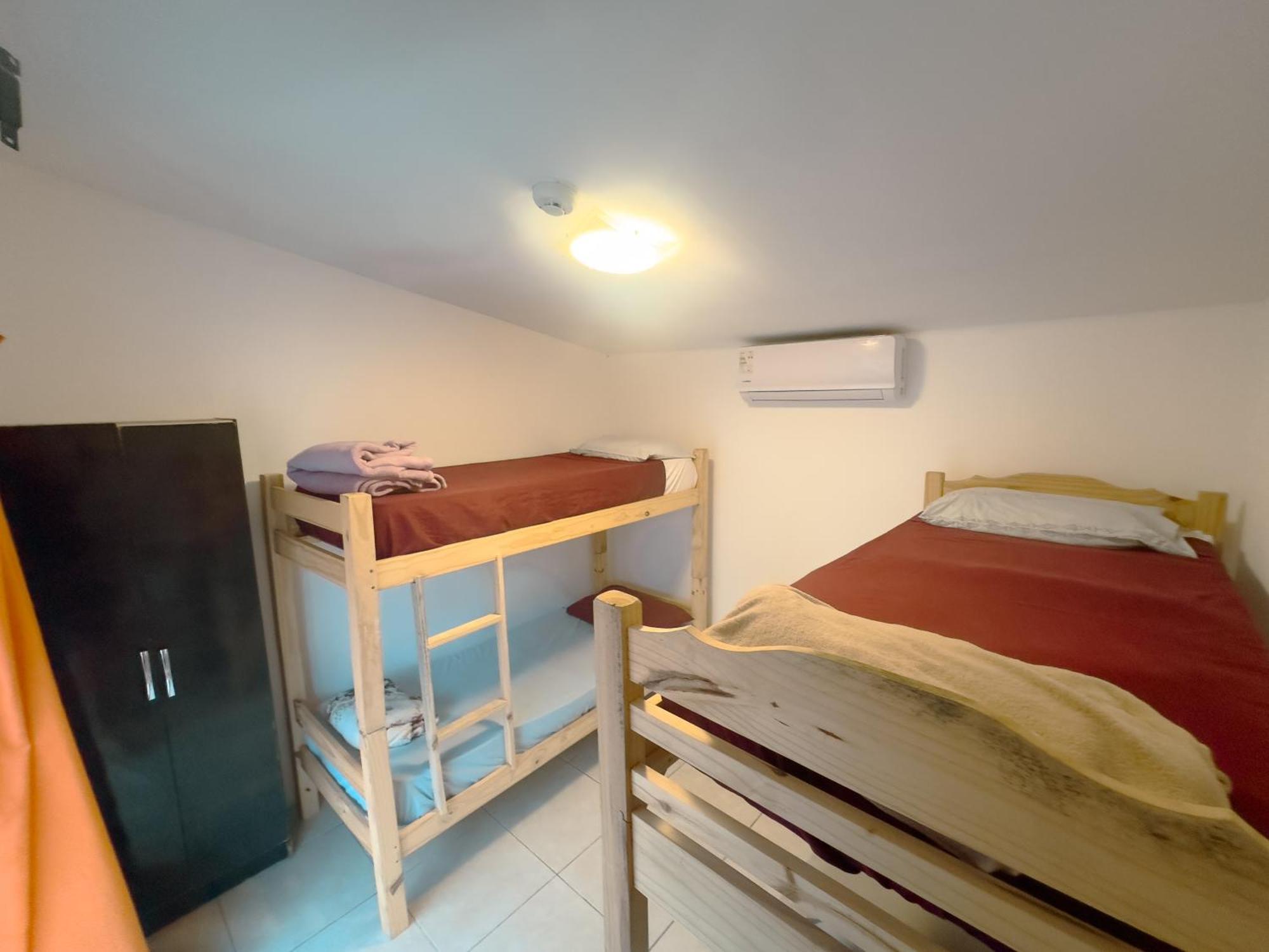 Del Barcito Hostel And Suites Пунта дел Есте Екстериор снимка