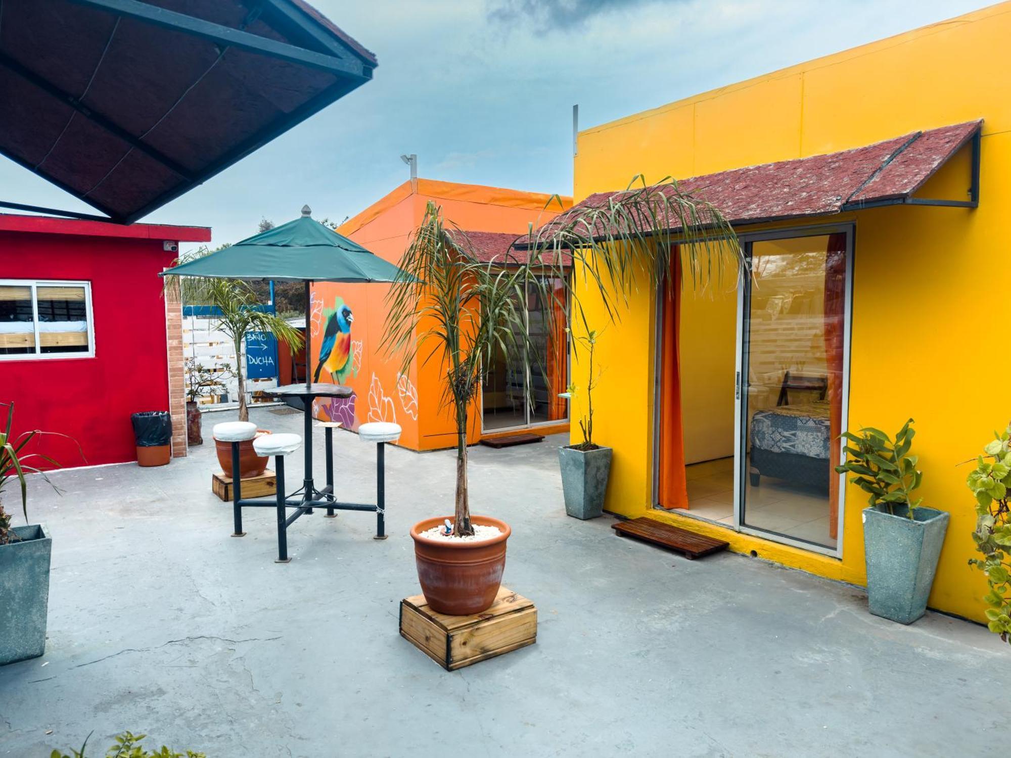 Del Barcito Hostel And Suites Пунта дел Есте Екстериор снимка